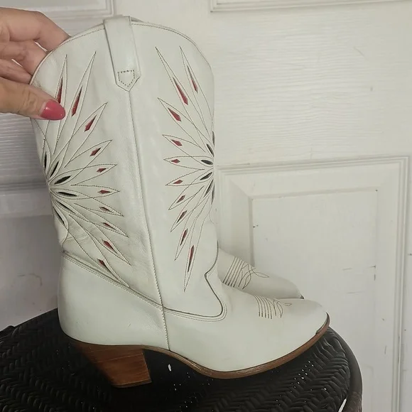 Dingo Vintage White Leather Western Cowboy Boots Laser Star Cutout Size 6.5 - Picture 4 of 15